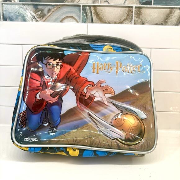 Harry Potter Quidditch Lunch Box Thermos Brand 2001 Vintage Golden Snitch Wizard - Picture 1 of 3